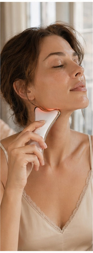 Gua-Sha Pro — moment 2